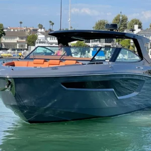 38' Cruiser Yachts