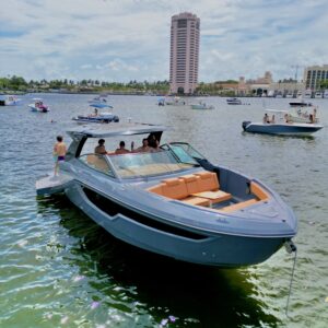 38' Cruiser Yacht