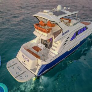 65' FlyBridge