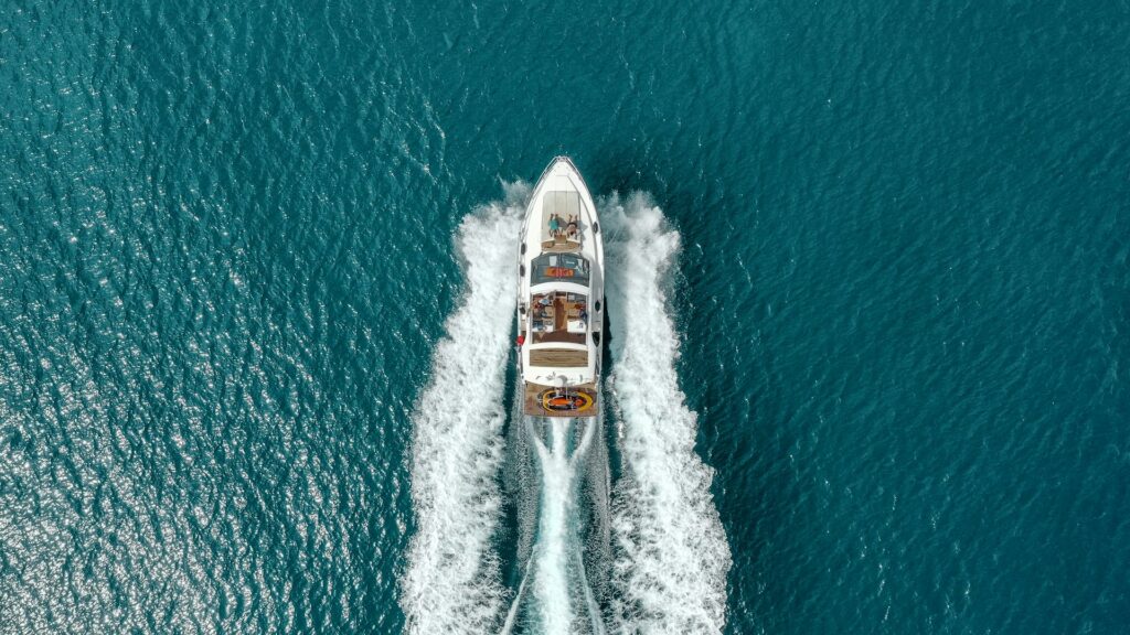 Luxury yacht cruise - Corporate retreats on the water